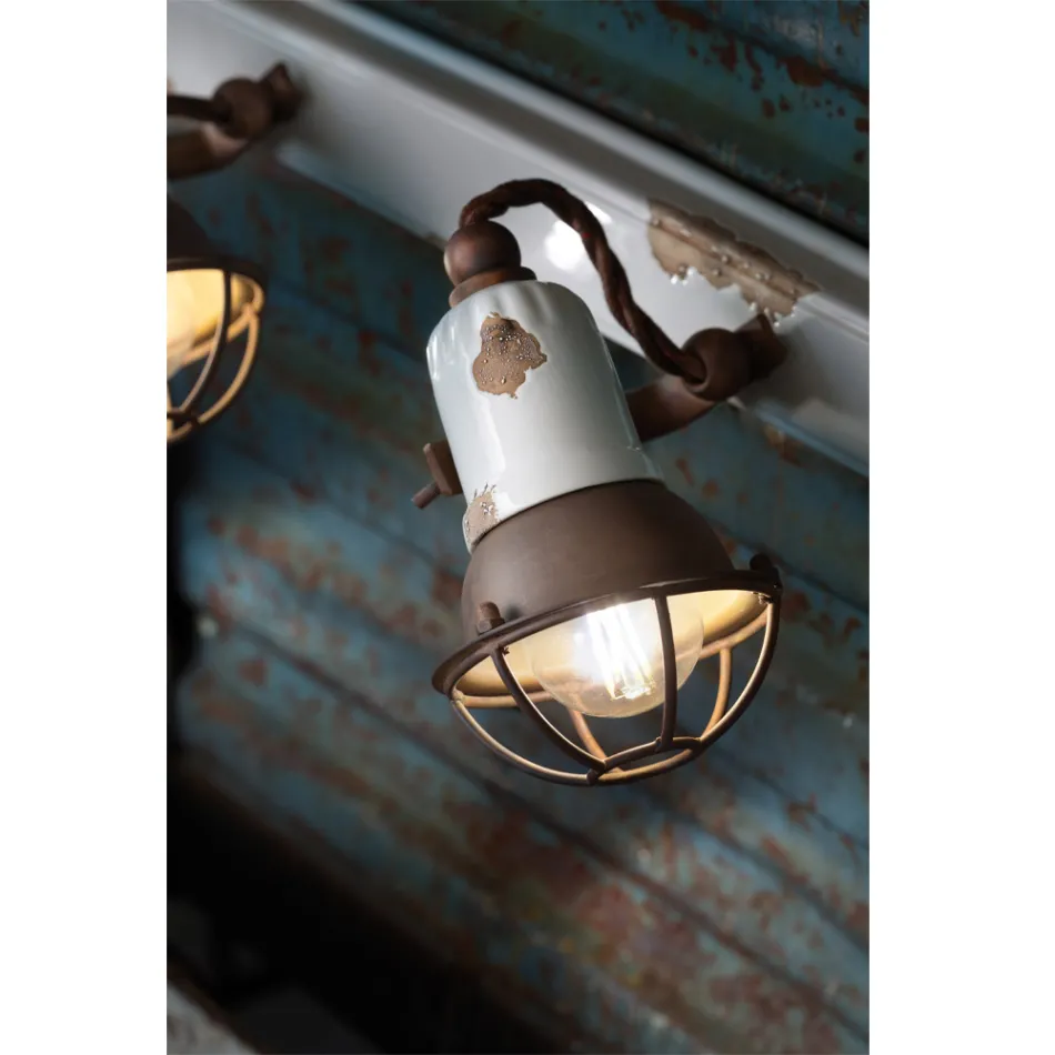 Applique a 3 Faretti Industriale Artigianale in Ferro e Ceramica - Loft Viadurini