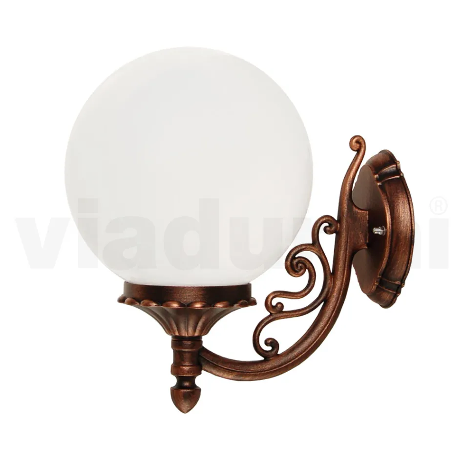 Applique con Sfera in Acrilico e Struttura in Alluminio Pressofuso - Trovanero Viadurini