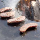 Barbecue a Legna con Piastra Cottura e Vano Porta Legna - Ferran Viadurini