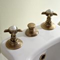 Batteria Bidet 3 Fori Erogazione Interna Ottone e Maniglie a Farfalla - Miriano