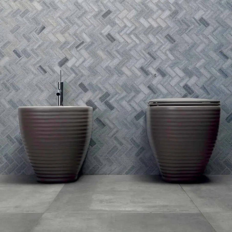 Bidet da Terra in Ceramica Smaltata Bianca o Colorata Trabia Viadurini