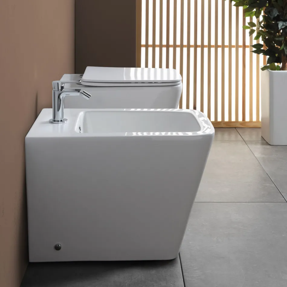 Bidet Monoforo A Terra in Ceramica Bianca dal Design Moderno Elegante - Giunco Viadurini
