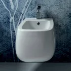 Bidet sospeso di design in ceramica bianco Gaiola, fatto in Italia Viadurini