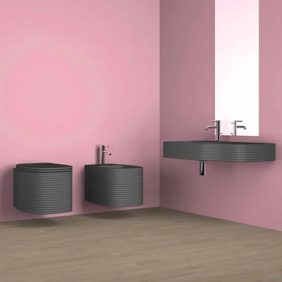 Bidet sospeso in ceramica di moderno design prodotto in Italia, Amleto Viadurini