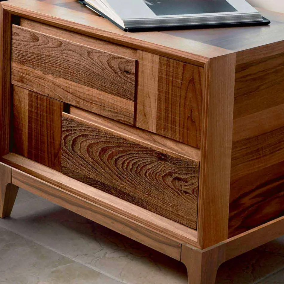 Comò 2 cassetti in legno massello di noce design moderno, Nino Viadurini
