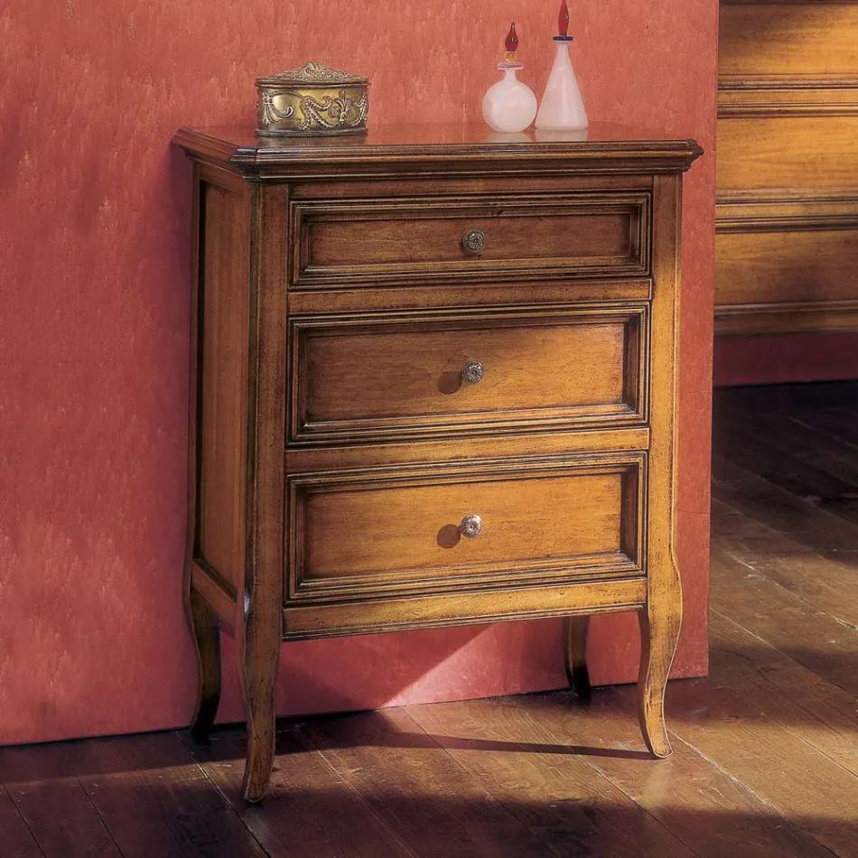 Comodino con 3 Cassetti in Legno Bassano Francia Realizzato in Italia - Hawwat Viadurini