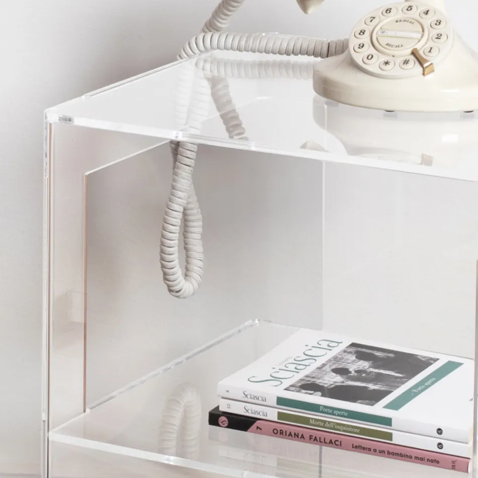 Comodino Design Cristallo Acrilico Trasparente Moderno con Ripiano - Icaria Viadurini