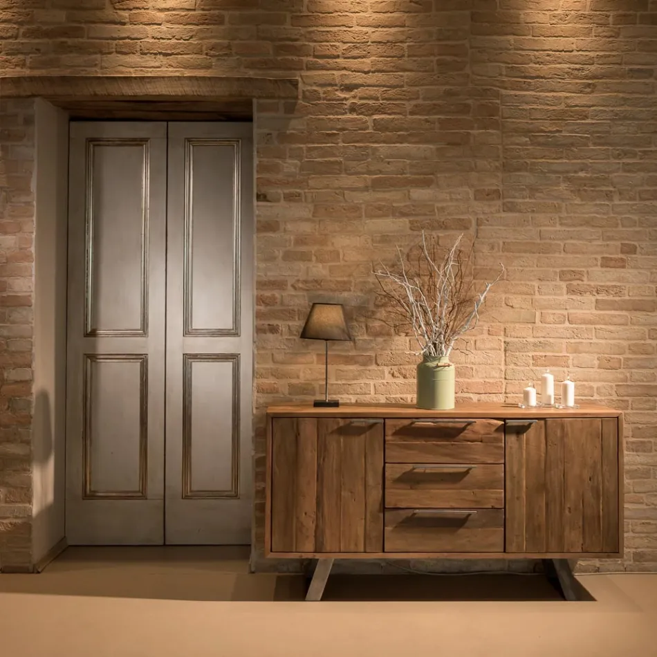 Credenza da Salotto con 2 Ante e 3 Cassetti in Legno Tropicale Riciclato - Slide Viadurini