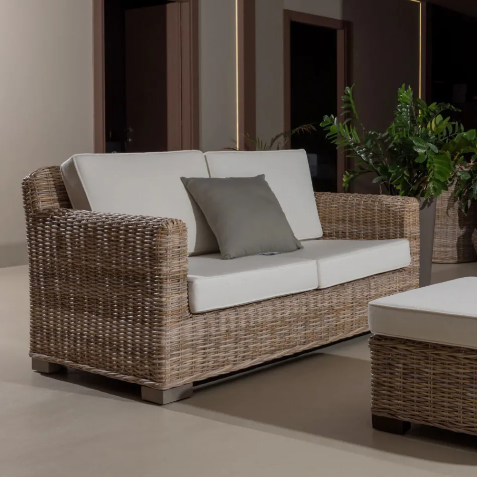 Divano 2 o 3 Posti Outdoor in Kubù Grigio con Cuscini – Cerys Viadurini
