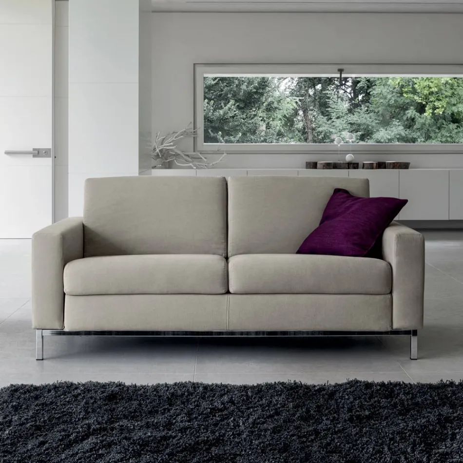 Divano con Apertura a Letto in Metallo e Poliuretano Made in Italy - Folle Viadurini