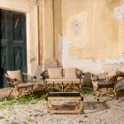 Divano da Giardino in Rattan Naturale con Cuscini Inclusi – Catelyn Viadurini