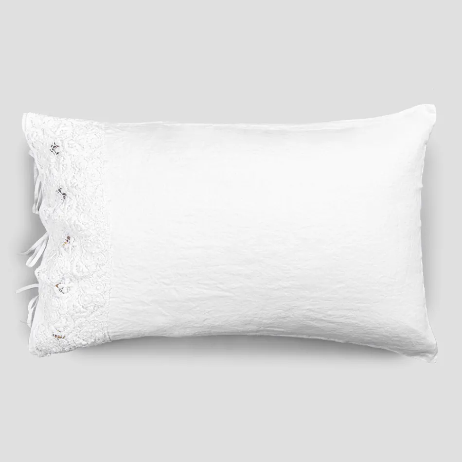Federa di Lino con Pizzo Bianco per Letto Design di Lusso Made in Italy - Kiss Viadurini
