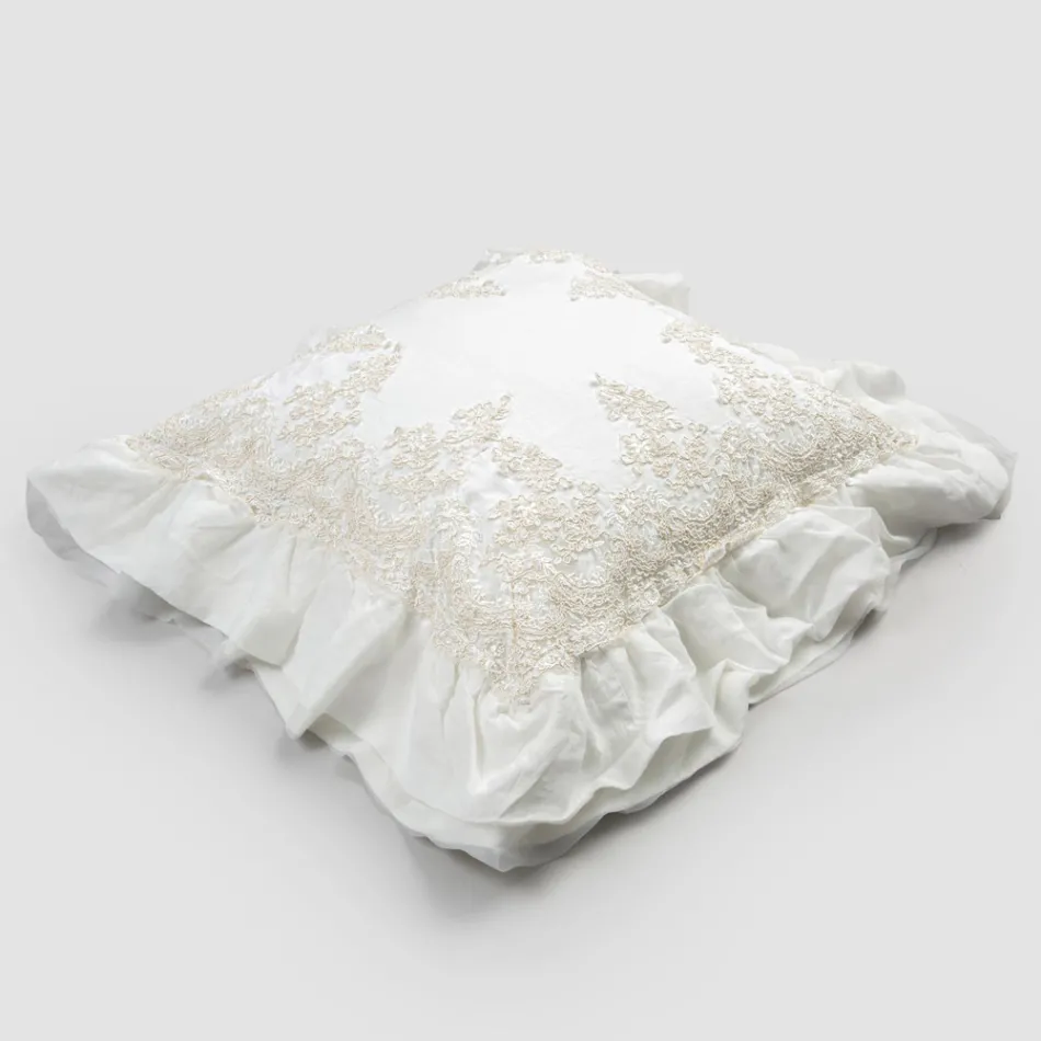 Federa Quadrata in Lino Bianco con Pizzo di Decoro sui Bordi e Balze - Priscilla Viadurini