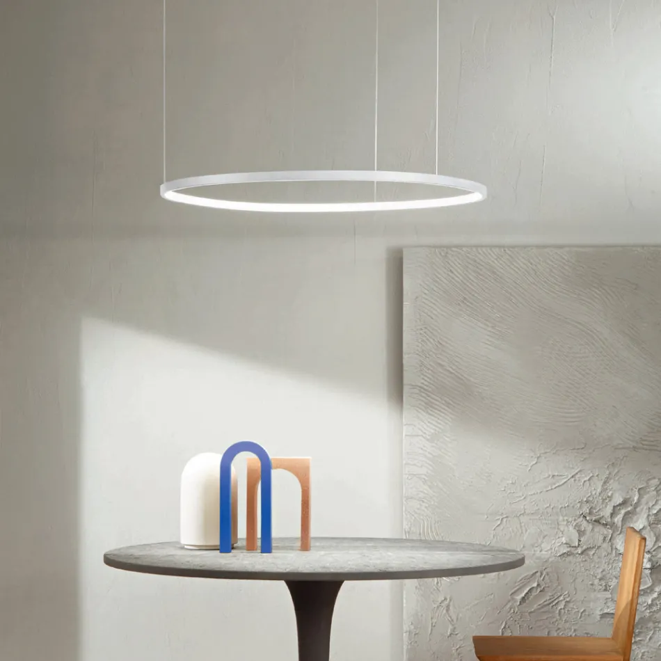 Lampada a Sospensione con Luce LED Rotonda Orizzontale in Metallo - Gelso Viadurini
