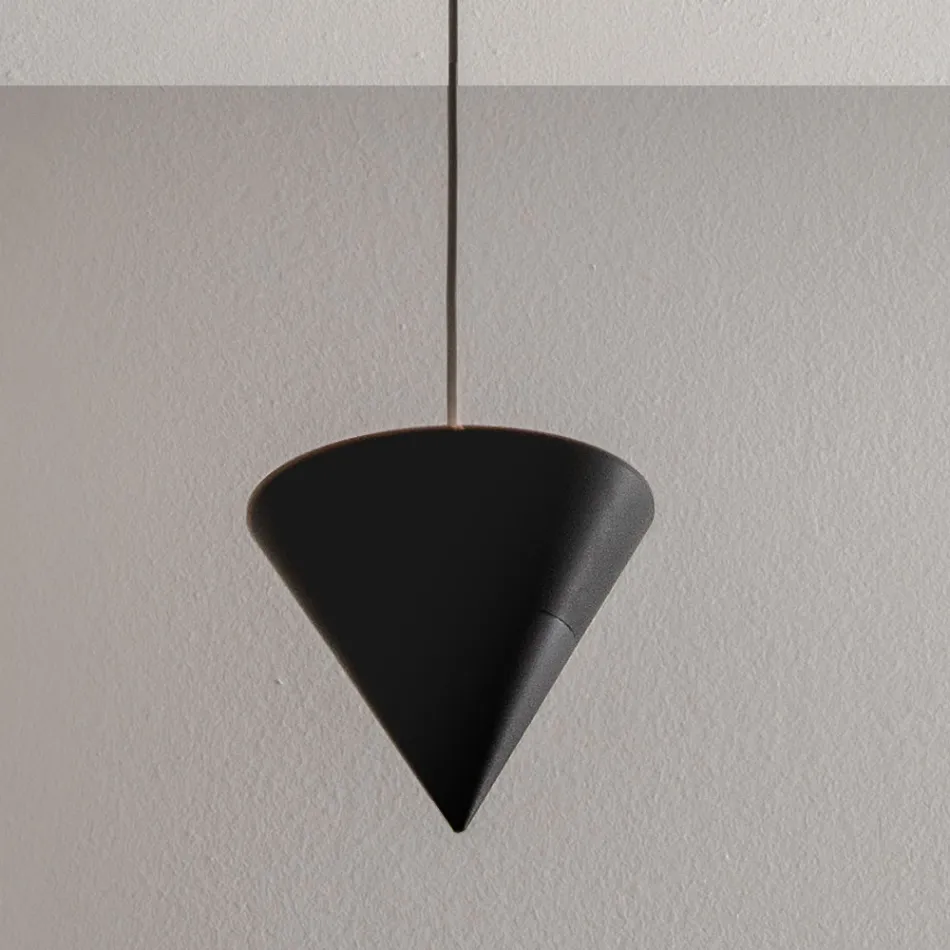 Lampada a Sospensione Design Gesso Bianco e Alluminio Nero 1 Cono - Tesera Viadurini
