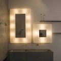 Lampada con specchio a muro di design In-es.artdesign Ego in nebulite