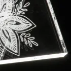 Lampada da Appoggio Led Cristallo Acrilico Decoro a Laser - Possett Viadurini