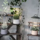 Lampada da Esterno con Fioriera in Argilla, Alluminio e Ottone - Cappello Viadurini
