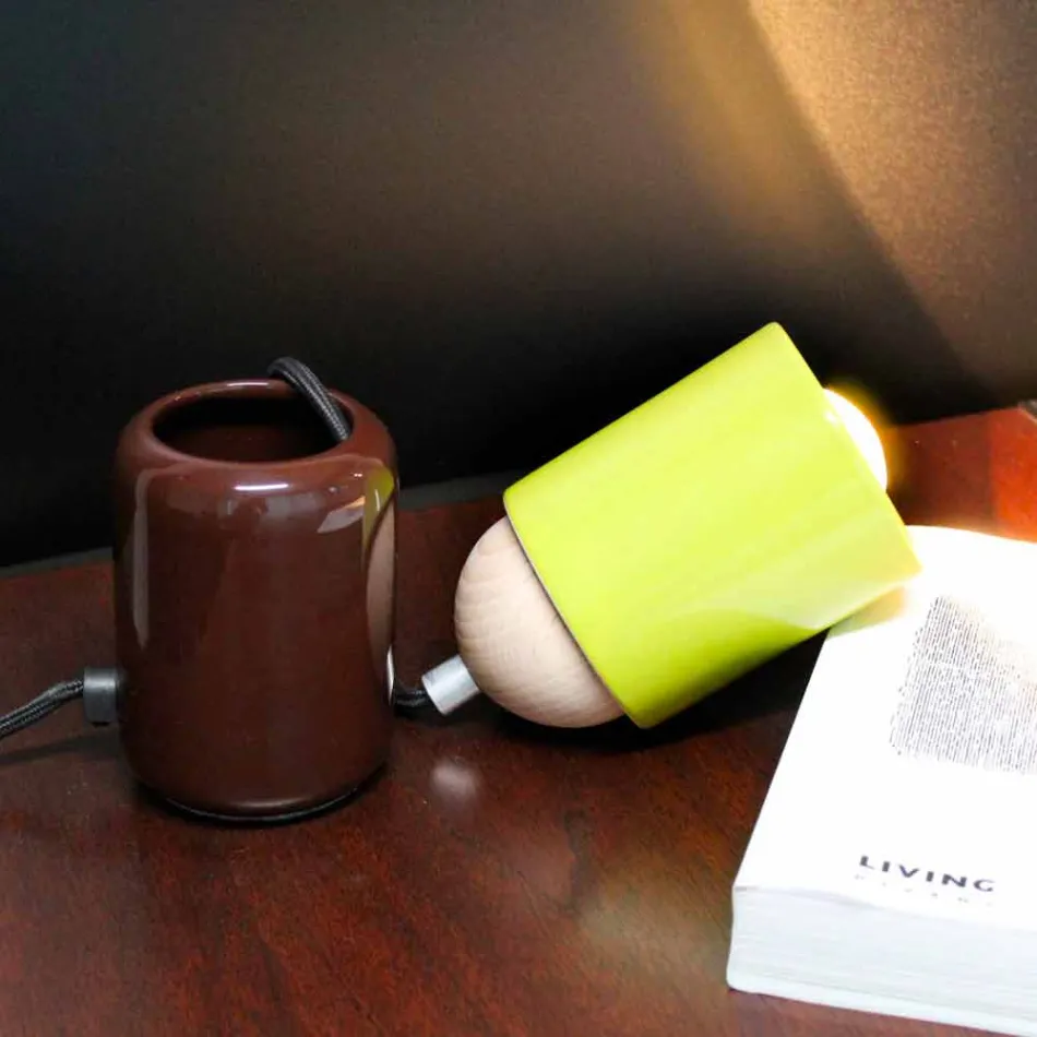 Lampada da tavolo di design moderno in ceramica made in Italy Asia Viadurini