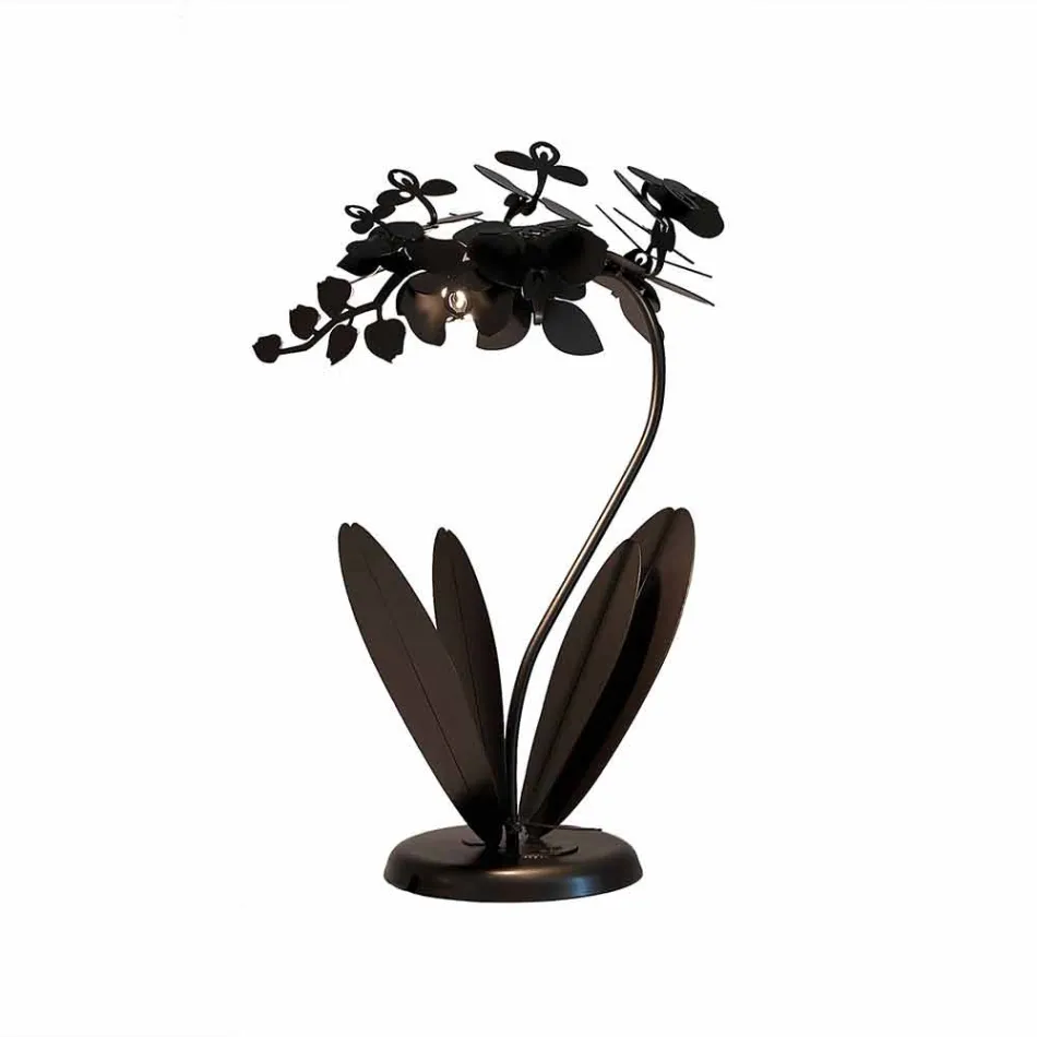 Lampada da Tavolo di Design Moderno in Ferro Made in Italy – Amorpha Viadurini