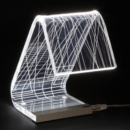 Lampada da Tavolo Led Cristallo Acrilico Piegato Decoro a Laser - Possett Viadurini