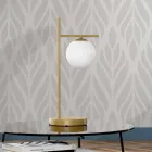 Lampada da Tavolo Moderna in Finitura Ottone e Vetro Made in Italy - Carima Viadurini