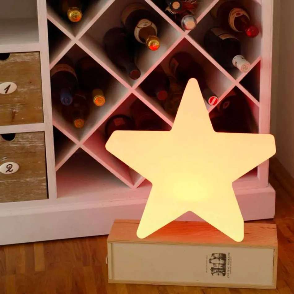 Lampada da Tavolo Solare o a LED di Design a Stella in Polietilene - Ringostar Viadurini