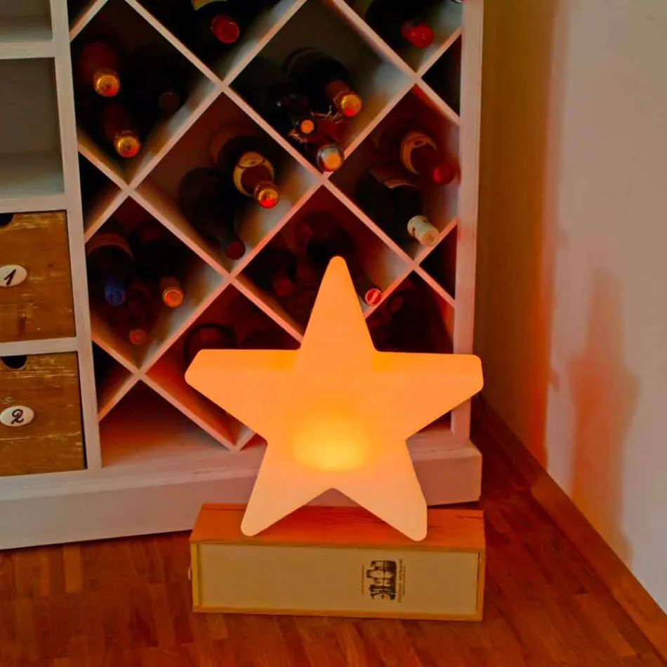 Lampada da Tavolo Solare o a LED di Design a Stella in Polietilene - Ringostar Viadurini