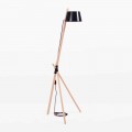 Lampada da Terra di Design in Legno di Faggio e Metallo Laccato - Avetta