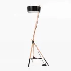 Lampada da Terra in Legno e Metallo con Dettagli in Pelle Vegana - Avetta Viadurini