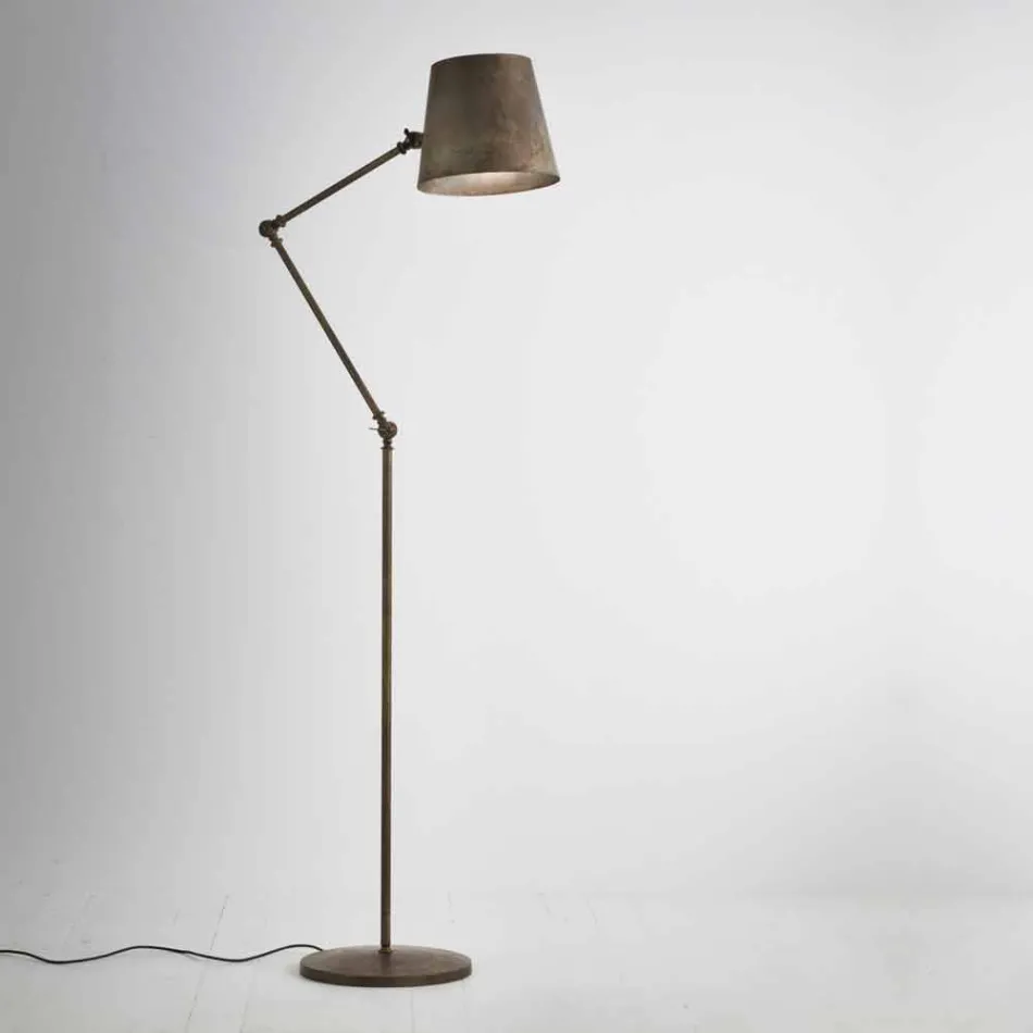 Lampada da terra stile industriale regolabile Reporter Il Fanale Viadurini