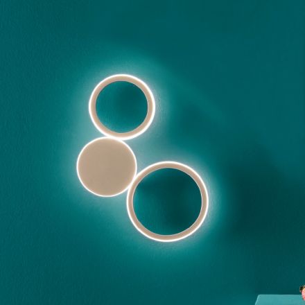 Lampada Parete LED Moderna con Struttura in Metallo Verniciato Oro - Punto Viadurini