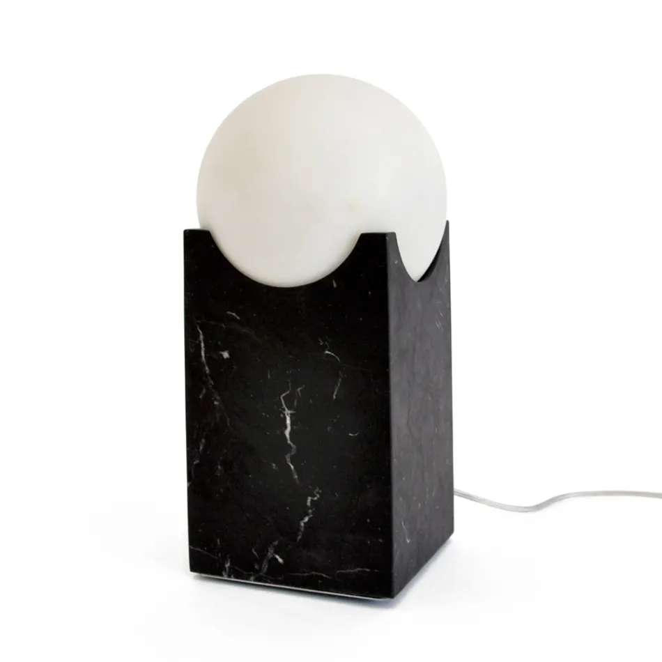 Lampada Rettangolare con Sfera Bianca e Base in Marmo Made in Italy - Koshi Viadurini