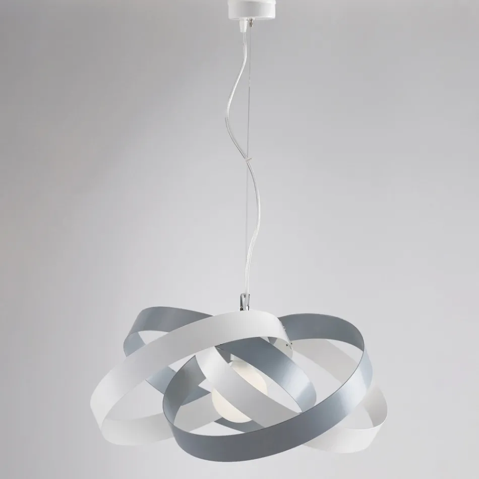 Lampadario in metallo e vetro per illuminare interni con eleganza – Rosmarino Viadurini