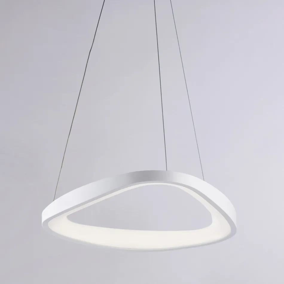 Lampadario in vetro e metallo bianco per illuminare interni eleganti – Voyager Viadurini