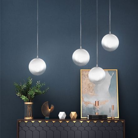 Lampadario su Barra Lineare Quattro Lumi in Vetro Bianco Made in Italy - Isotta Viadurini