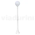 Lampione Alto 172 cm in Acrilico e Alluminio Bianco Made in Italy - Trovabianco Viadurini
