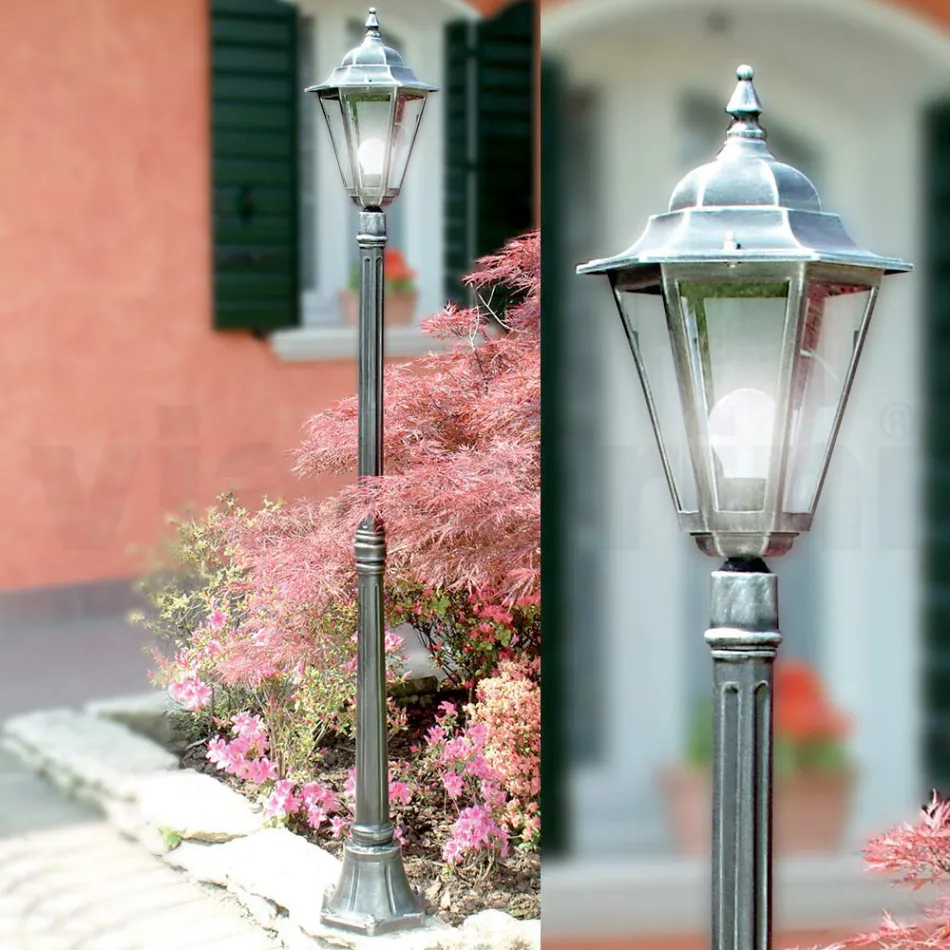 Lampione Alto 179 cm da Giardino in Vetro e 5 Finiture di Alluminio - Pinako Viadurini