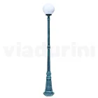 Lampione Alto 208 cm in Acrilico e Alluminio Nero Made in Italy - Trovanero Viadurini