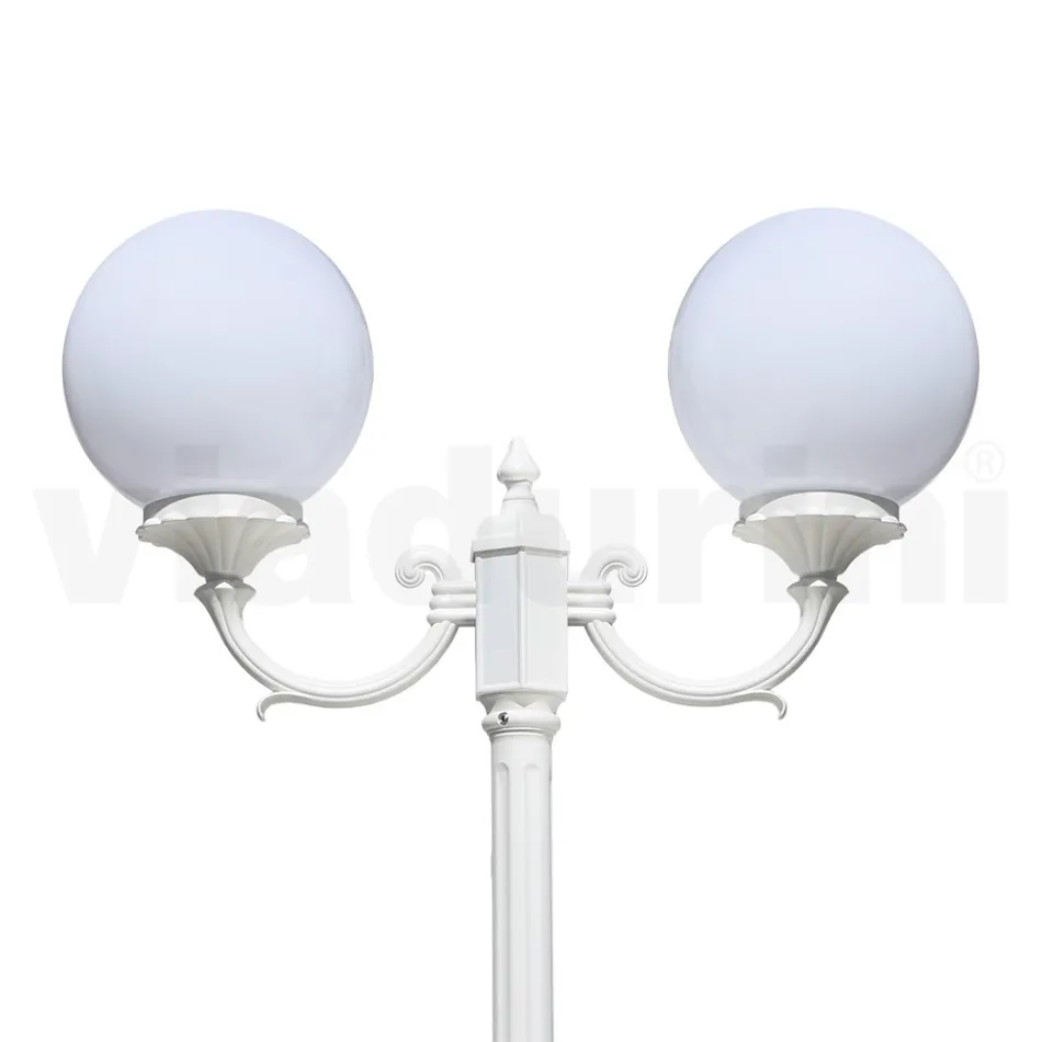 Lampione Alto 212 cm in Acrilico e Alluminio Bianco Made in Italy - Trovabianco Viadurini