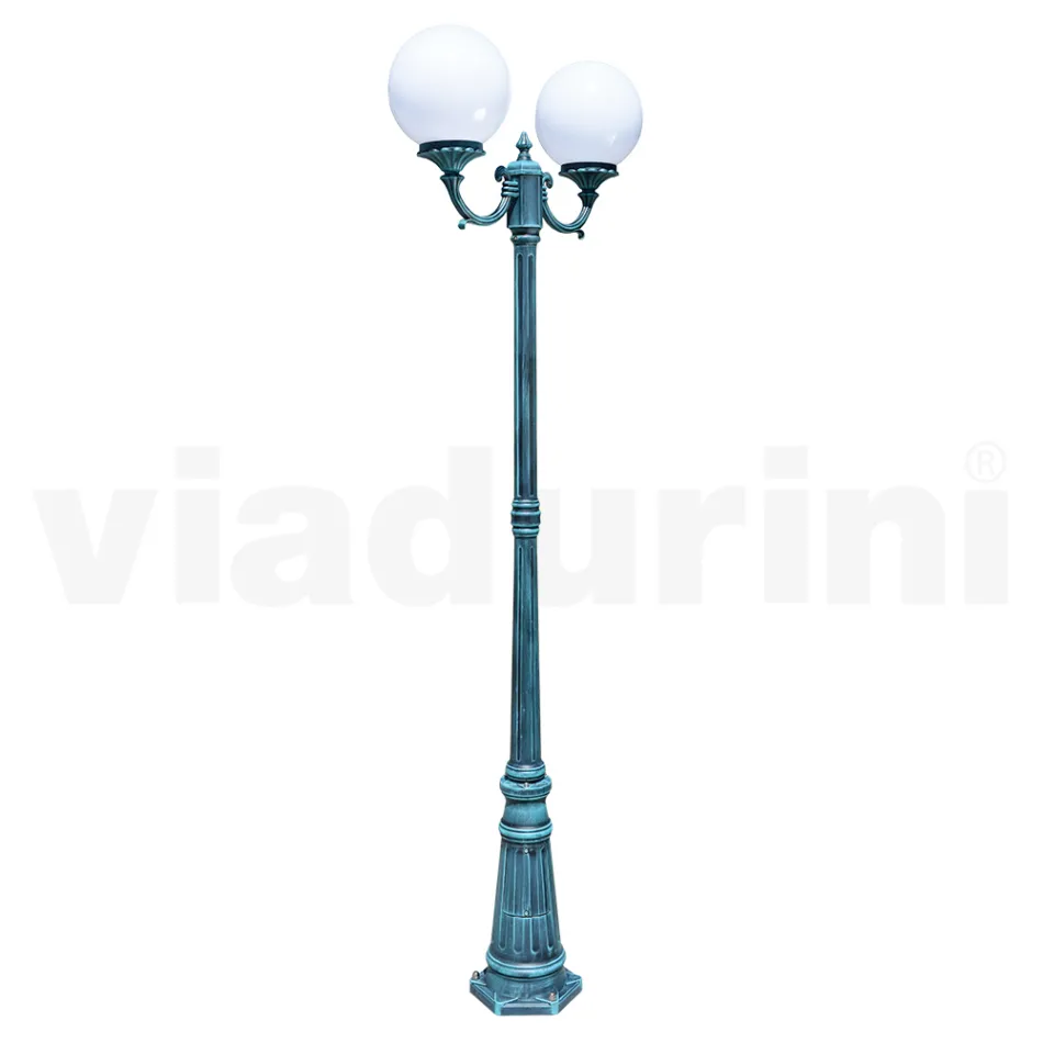 Lampione Alto 212 cm in Acrilico e Alluminio Nero Made in Italy - Trovanero Viadurini