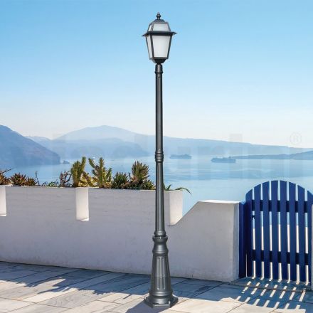 Lampione Alto 214 cm da Giardino in Alluminio Antracite e Vetro Sabbiato - Elric Viadurini