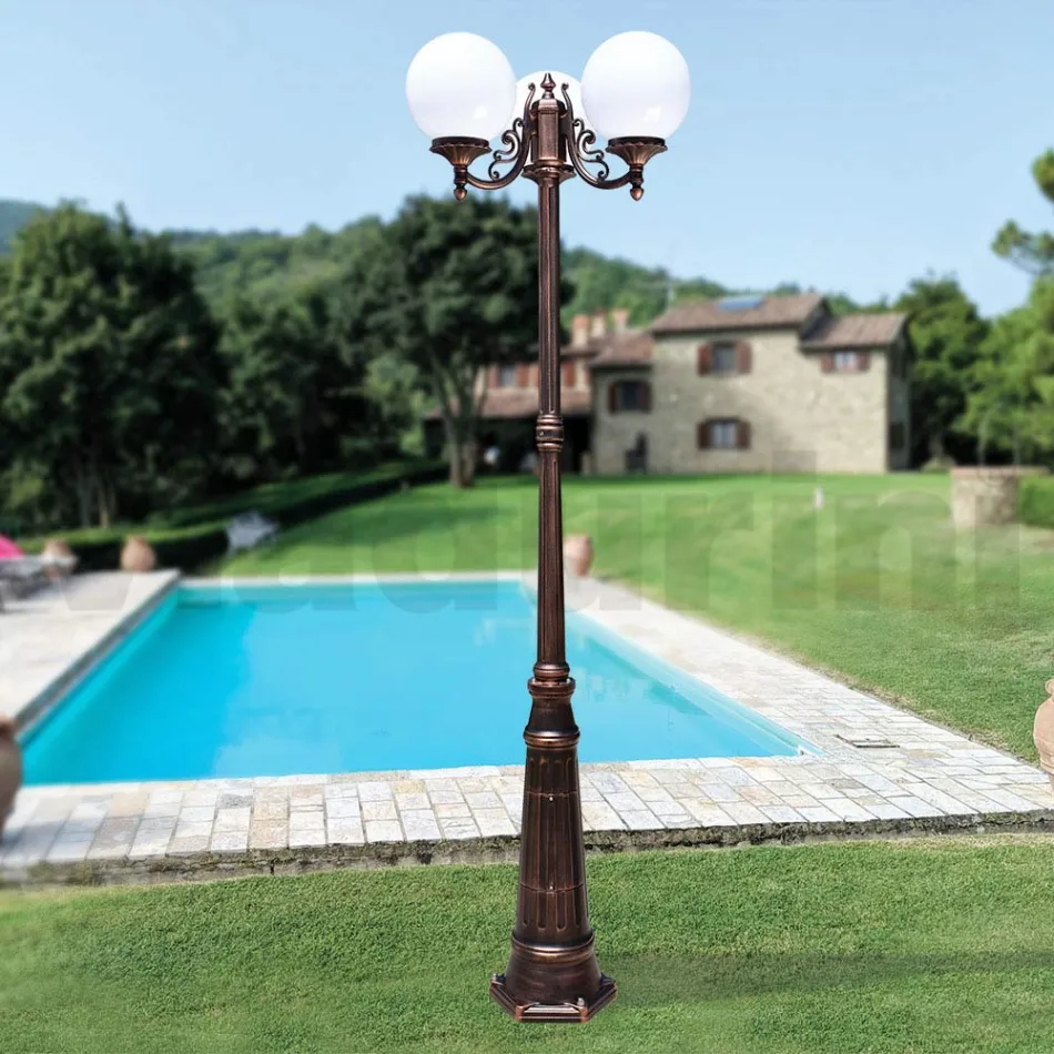 Lampione Alto 230 cm in Acrilico e Alluminio Nero Made in Italy - Trovanero Viadurini