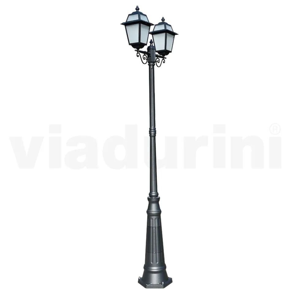 Lampione Alto 249 cm da Giardino in Alluminio Antracite e Vetro Sabbiato - Elric Viadurini
