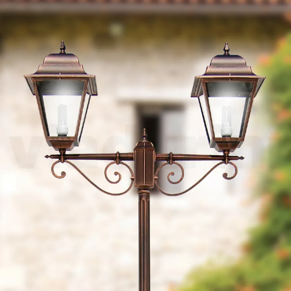 Lampione Alto 264 cm per il Giardino in Vetro e Alluminio Pressofuso - Alchimista Viadurini