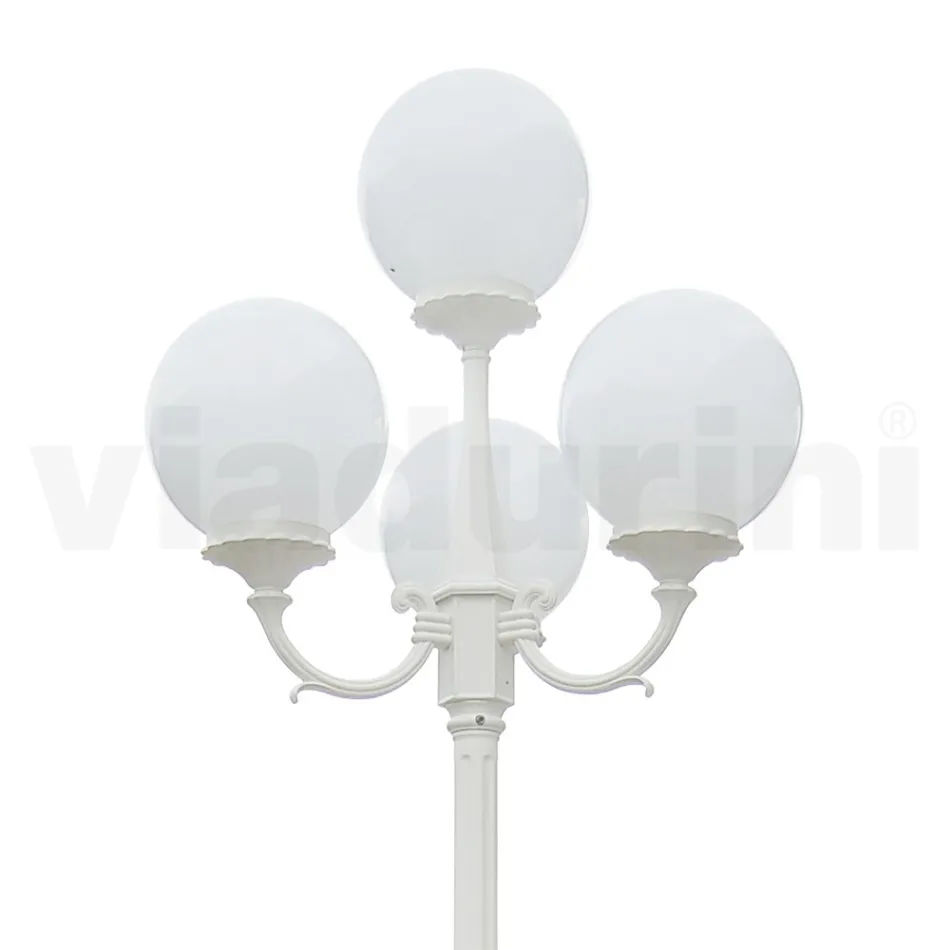 Lampione Alto 270 cm in Acrilico e Alluminio Bianco Made in Italy - Trovabianco Viadurini