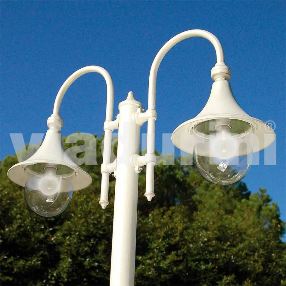 Lampione da giardino in alluminio pressofuso bianco made Italy, Anusca Viadurini