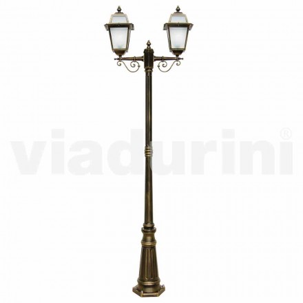 Lampione per esterno a due luci in alluminio made in Italy, Kristel Viadurini
