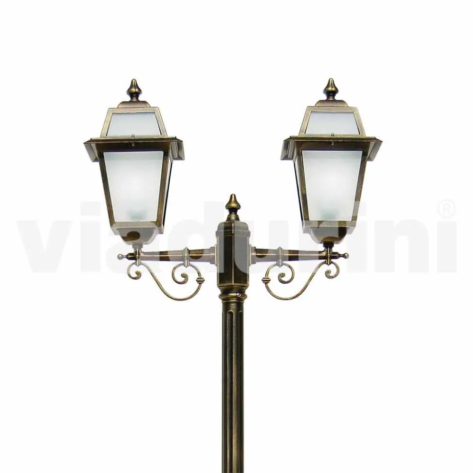 Lampione per esterno a due luci in alluminio made in Italy, Kristel Viadurini