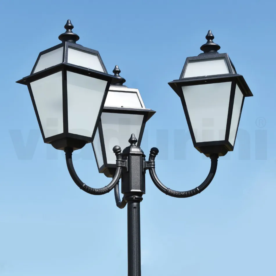 Lampione Vintage a 3 Luci in Alluminio e Vetro Made in Italy - Vivian Viadurini